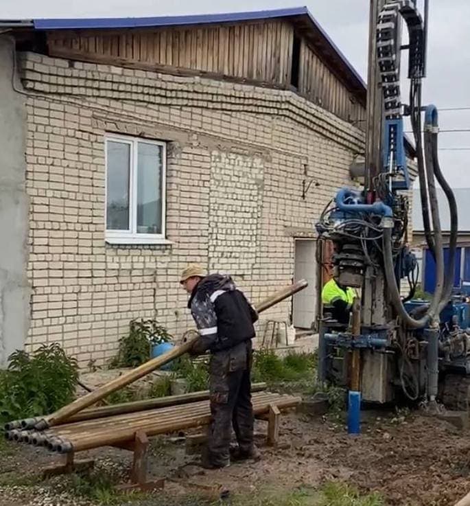 бурение скважин в Островце